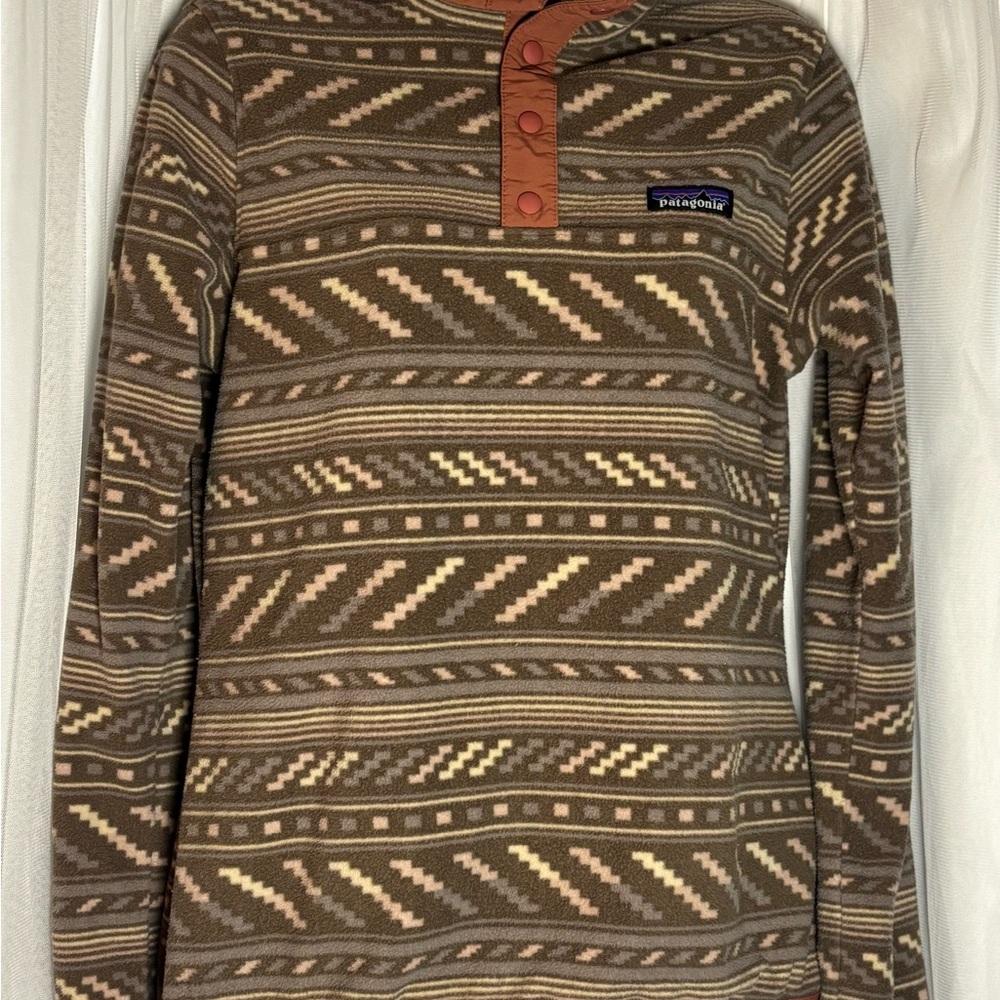 Patagonia Brown Patterned Woman’s Pullover - image 1